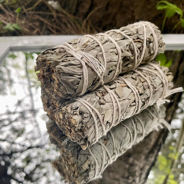 White Sage Smudge Sticks Bundles 4 Inches.